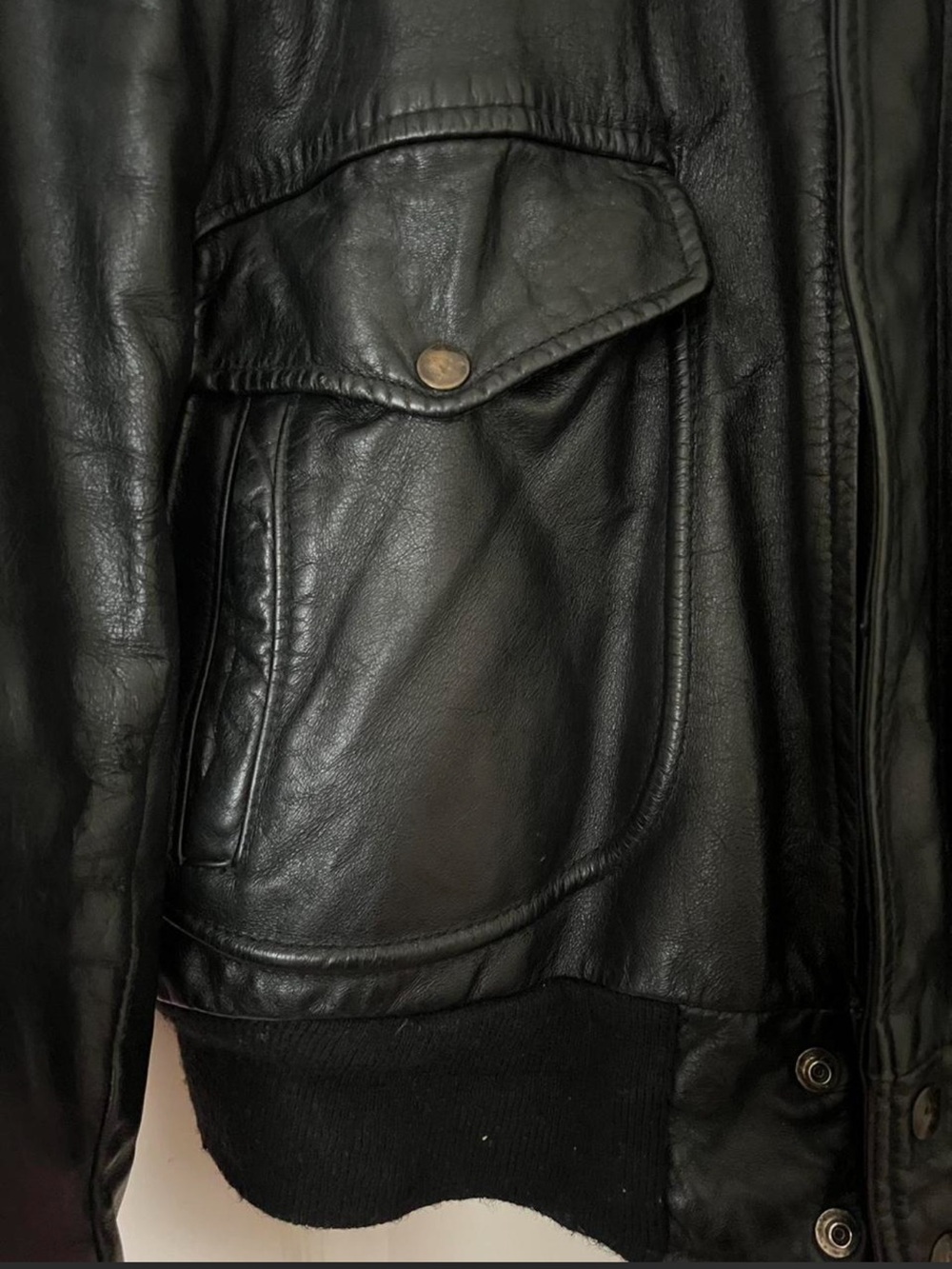 Men’s Cooper Genuine Leather Black Sherpa Lined Bomber Jacket Size 44 - Picture 2 of 5